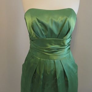 David's Bridal Dresses - David's Bridal Short Dress with Pockets, Size: 8 David's Bridal Dresses - David's Bridal Short Dress with Pockets, Size: 8